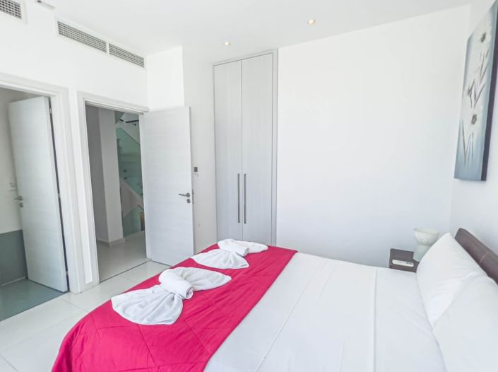 Image No.13-5 Bed Villa for sale