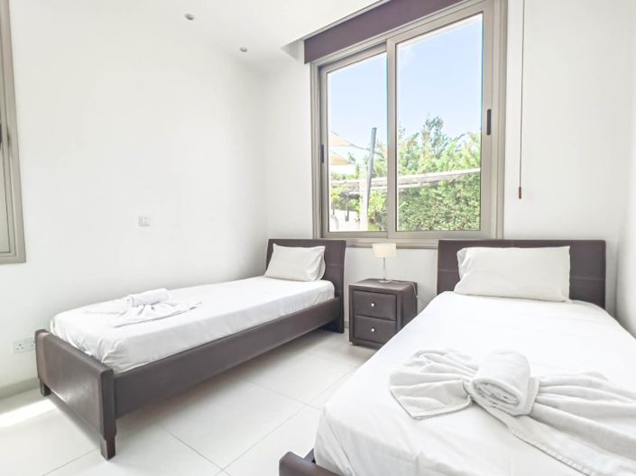 Image No.20-5 Bed Villa for sale