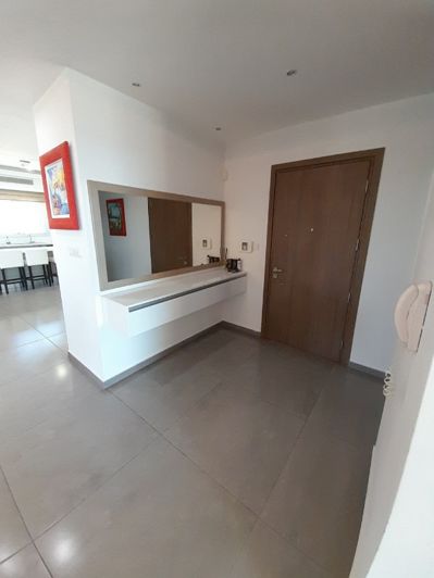 Image No.12-4 Bed Property for sale