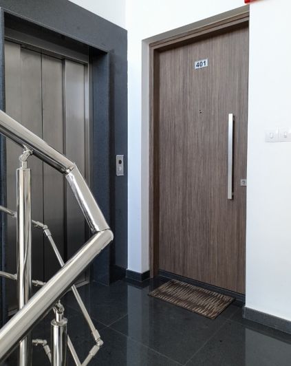 Image No.3-4 Bed Property for sale