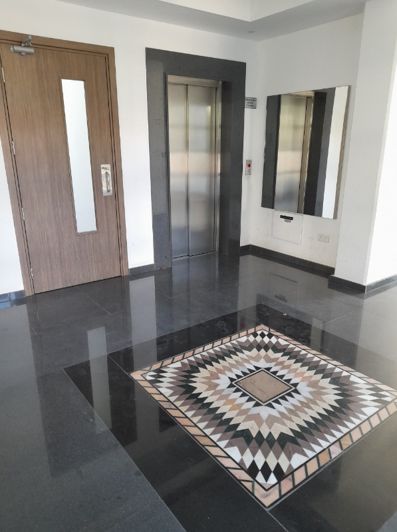 Image No.4-4 Bed Property for sale