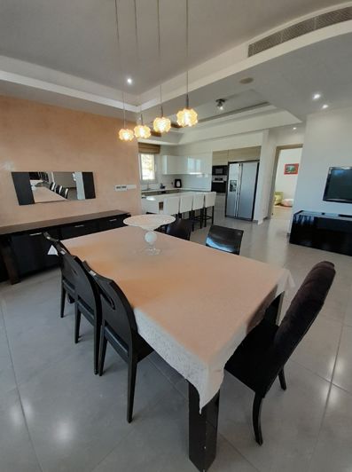 Image No.9-4 Bed Property for sale