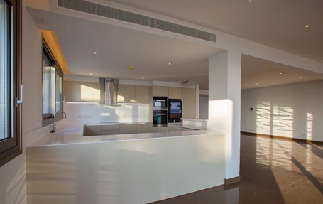 Image No.3-Propriété de 9 chambres à vendre à Paphos