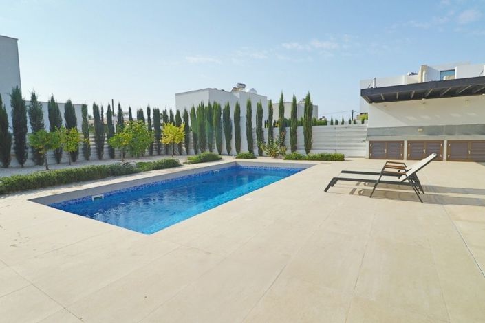 Image No.30-3 Bed Villa for sale