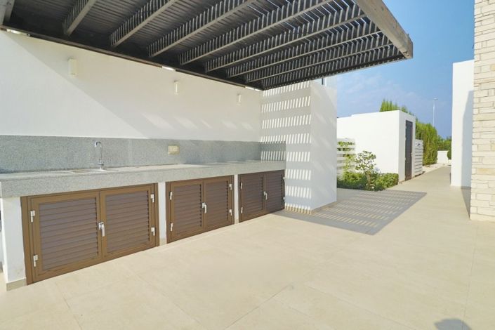 Image No.32-3 Bed Villa for sale