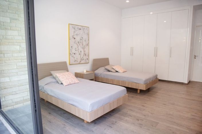 Image No.23-3 Bed Villa for sale