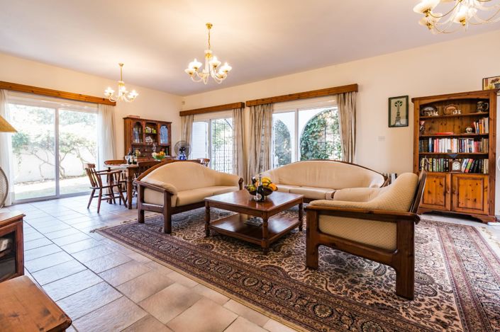 Image No.4-4 Bed Villa for sale