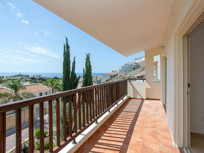 Image No.12-2 Bed Apartment for sale