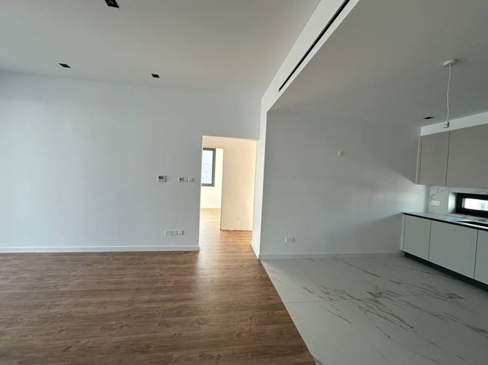 Image No.7-Propriété de 3 chambres à vendre à Agios Athanasios