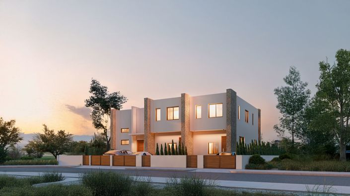 Image No.10-2 Bed Townhouse for sale