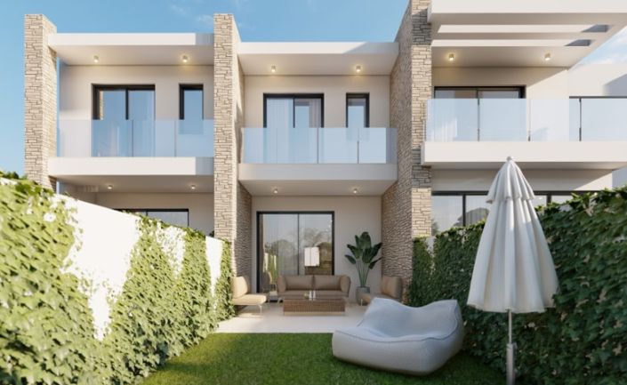 Image No.9-2 Bed Townhouse for sale