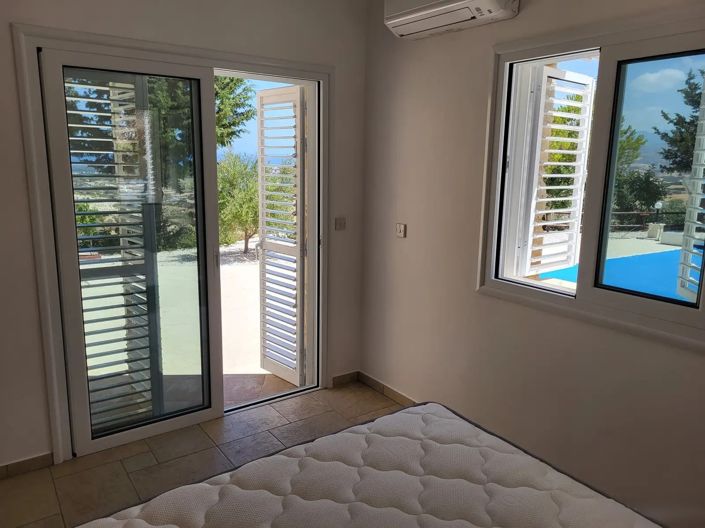 Image No.8-5 Bed Villa for sale