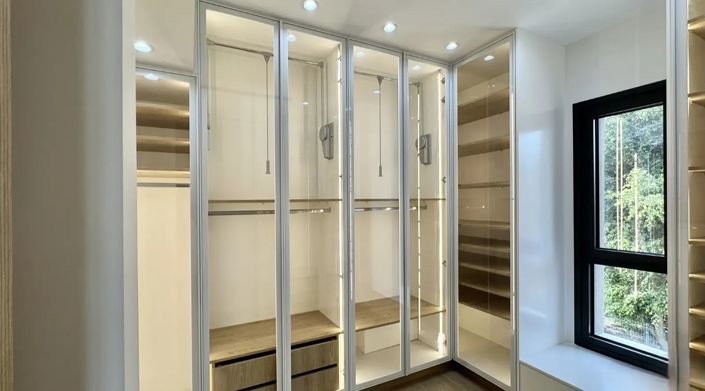 Image No.12-6 Bed Villa for sale