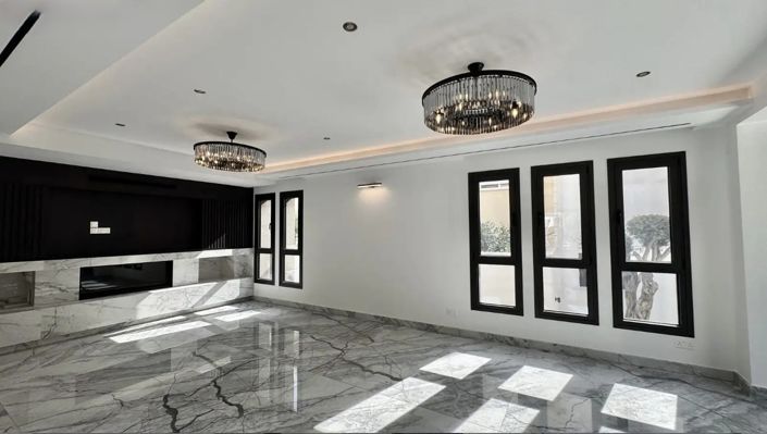 Image No.2-6 Bed Villa for sale