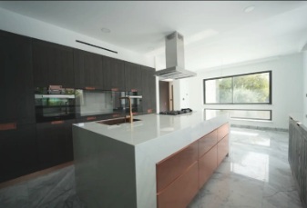 Image No.6-6 Bed Villa for sale