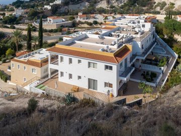 2 Bed Apartment for sale