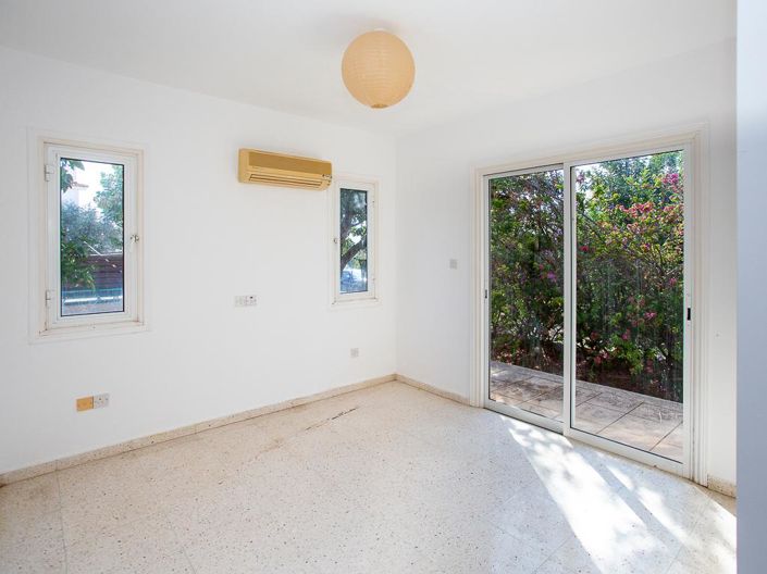 Image No.11-3 Bed Villa for sale