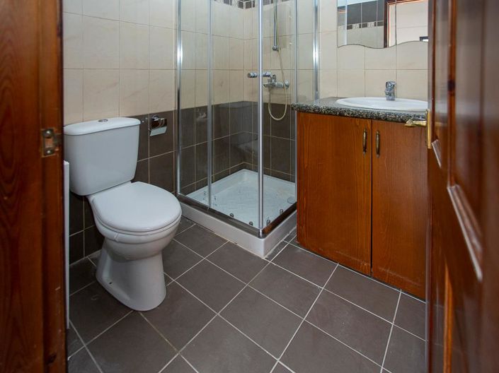 Image No.20-3 Bed Villa for sale