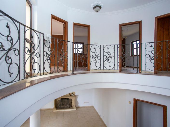 Image No.17-4 Bed Villa for sale