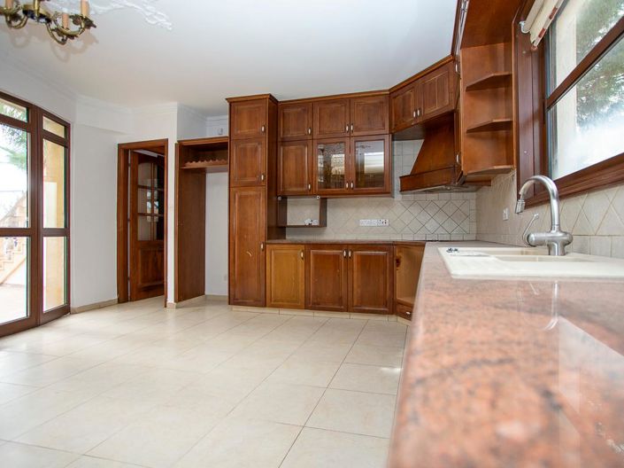 Image No.6-4 Bed Villa for sale
