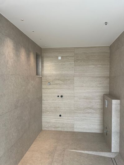 Image No.12-5 Bed Villa for sale