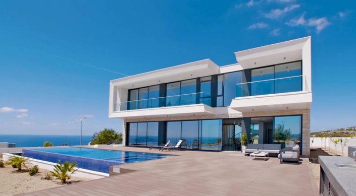 Image No.2-4 Bed Villa for sale