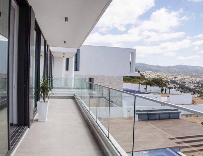 Image No.20-3 Bed Villa for sale