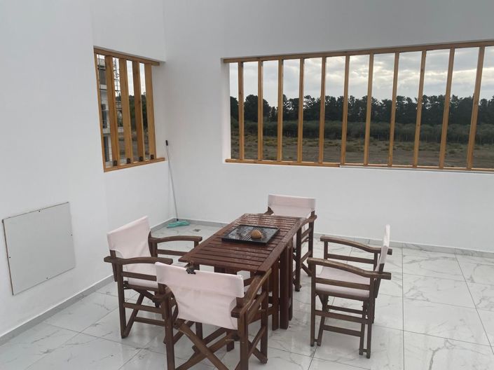 Image No.14-2 Bed Apartment for sale