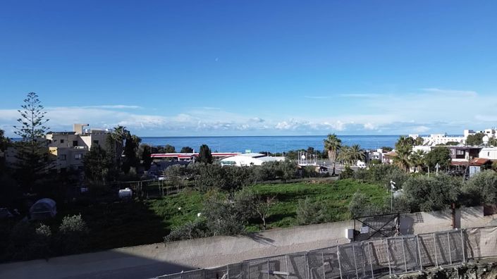 Image No.17-2 Bed Apartment for sale