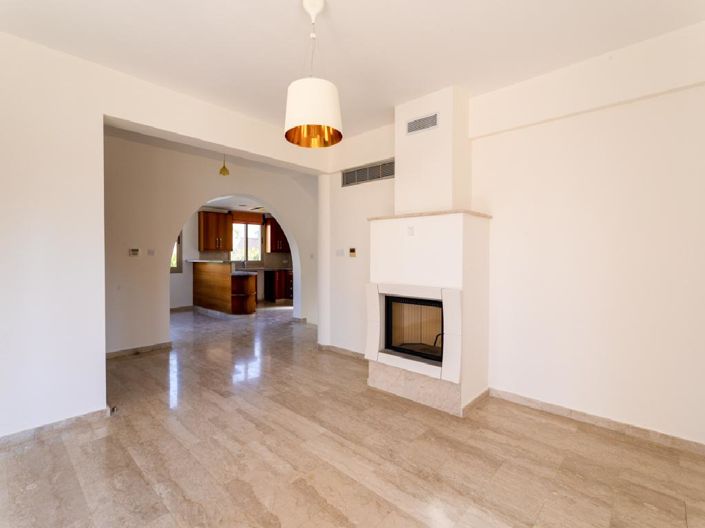 Image No.6-3 Bed Villa for sale