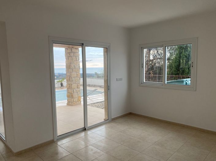 Image No.8-3 Bed Villa for sale