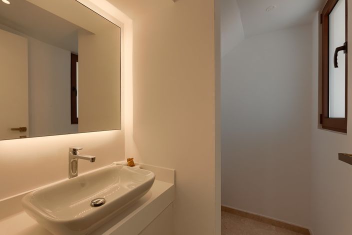 Image No.9-3 Bed Villa for sale