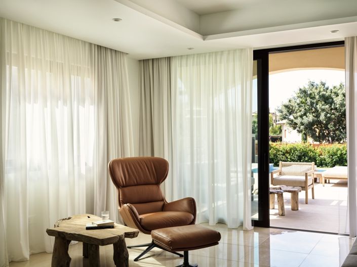 Image No.4-2 Bed Villa for sale