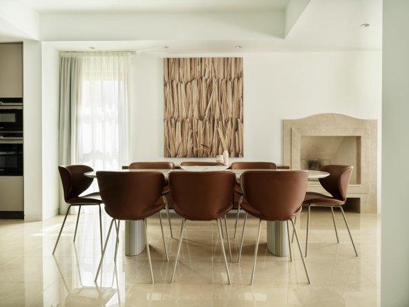 Image No.9-2 Bed Villa for sale