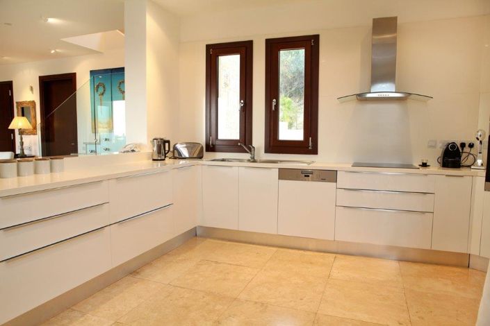 Image No.6-Villa de 5 chambres à vendre à Aphrodite Hills