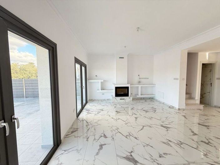 Image No.18-4 Bed Villa for sale