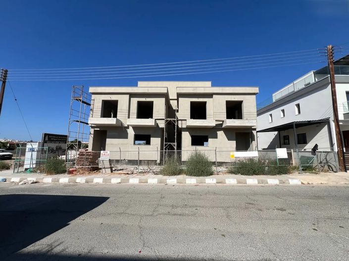 Image No.2-4 Bed Villa for sale