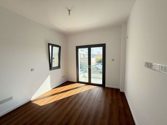 Image No.33-4 Bed Villa for sale