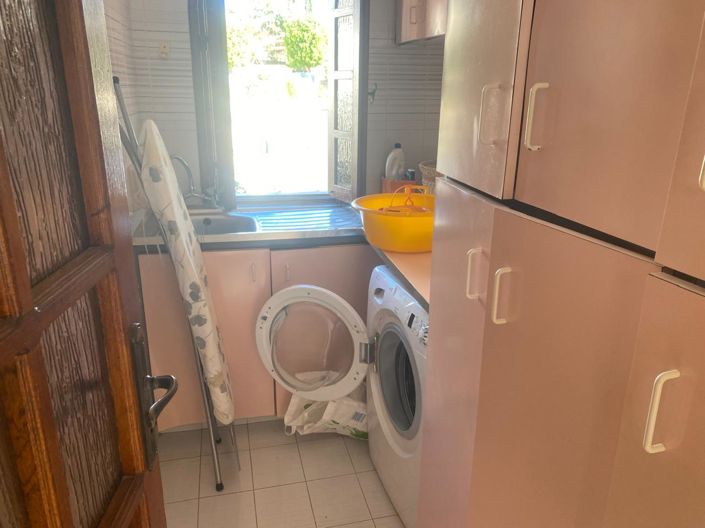 Image No.12-3 Bed Villa for sale