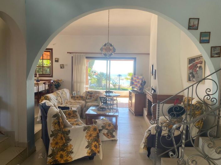 Image No.9-3 Bed Villa for sale