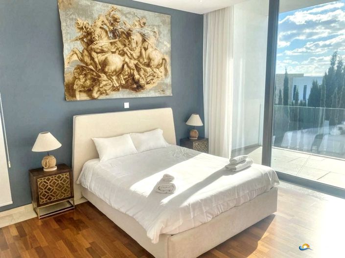 Image No.7-3 Bed Villa for sale