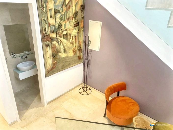 Image No.12-3 Bed Villa for sale