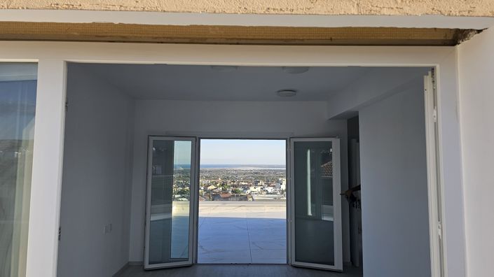 Image No.3-3 Bed Villa for sale