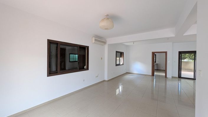 Image No.3-Villa de 4 chambres à vendre à Limassol