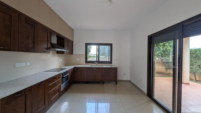 Image No.6-Villa de 4 chambres à vendre à Limassol