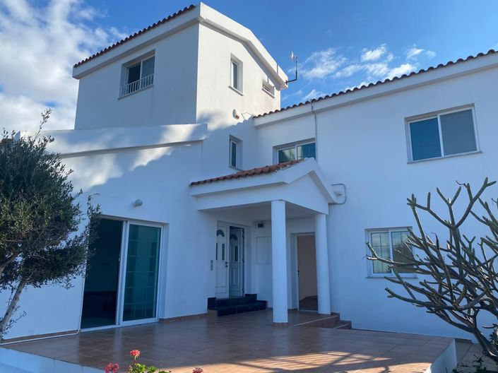 Image No.9-5 Bed Villa for sale