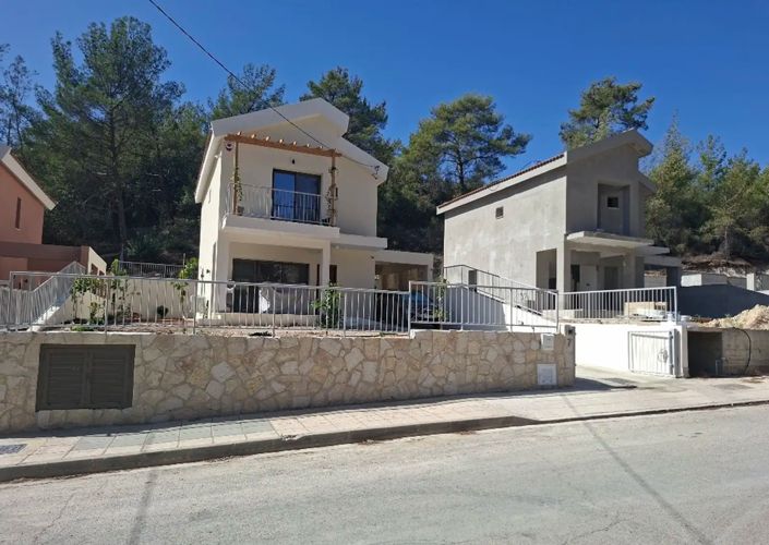 Image No.2-3 Bed Villa for sale