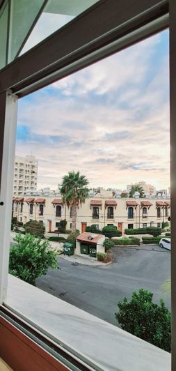 Image No.14-4 Bed Townhouse for sale