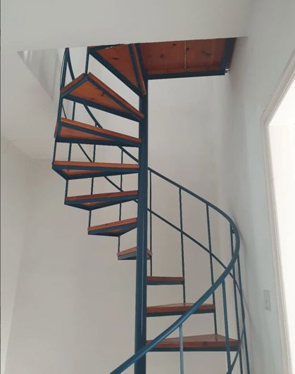 Image No.9-4 Bed Townhouse for sale