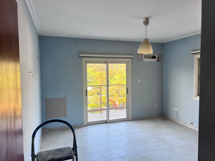 Image No.10-3 Bed Villa for sale